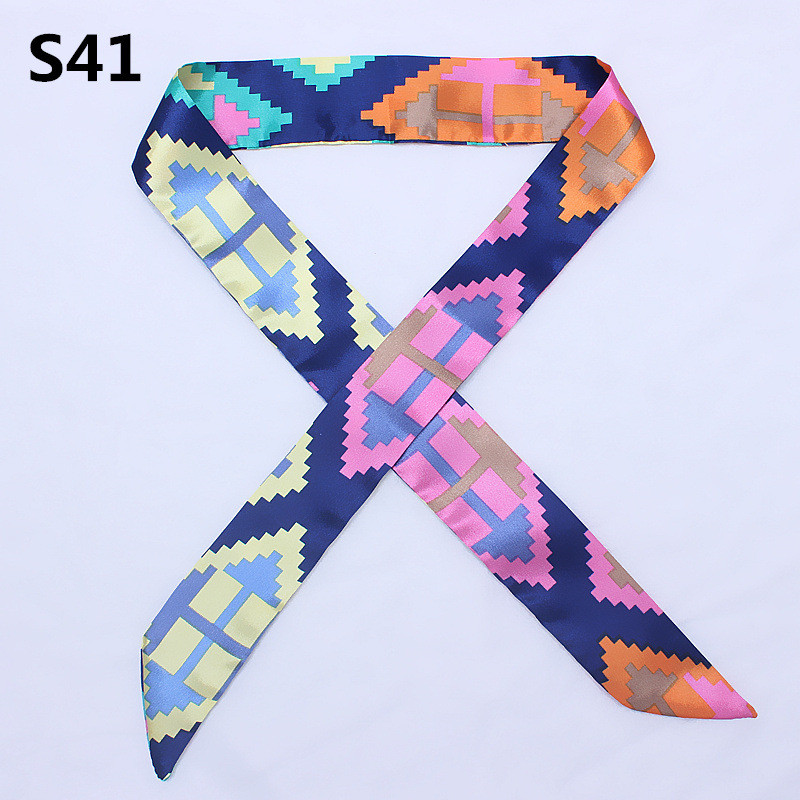 47 Colors Brand Bandana Small  - Scarf Silk Square recension och pris
