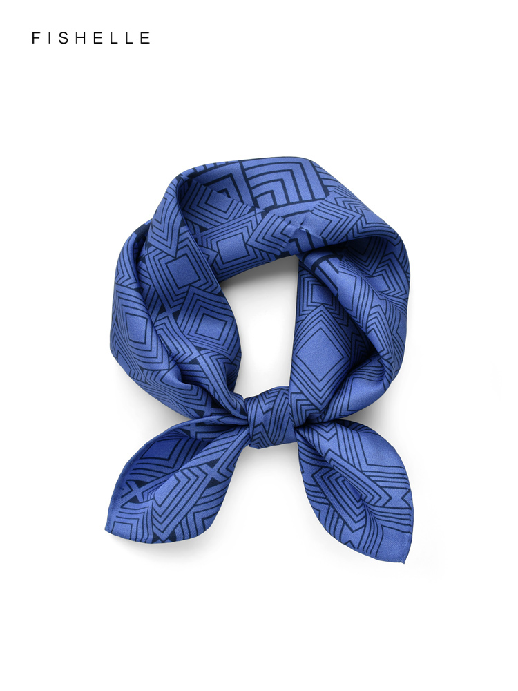 Geometric printed real silk tw - Scarf Silk Square recension och pris